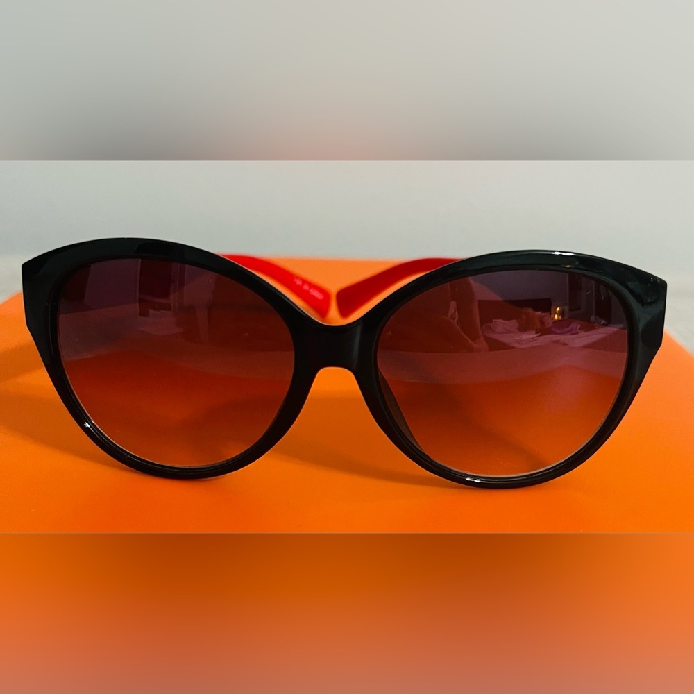 EASON EYEWEAR Sunglasses Womens Red with Gold Accent - Picture 5 of 5